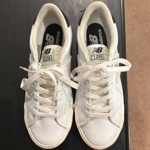 New Balance Court 210  men’s